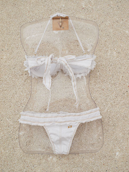 ジーンズデイジーバンドゥ