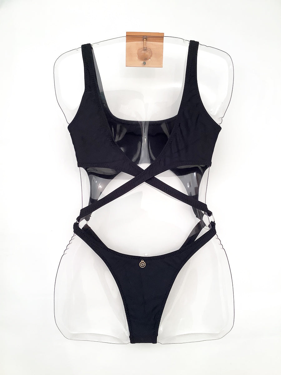 リソリオモノキニ