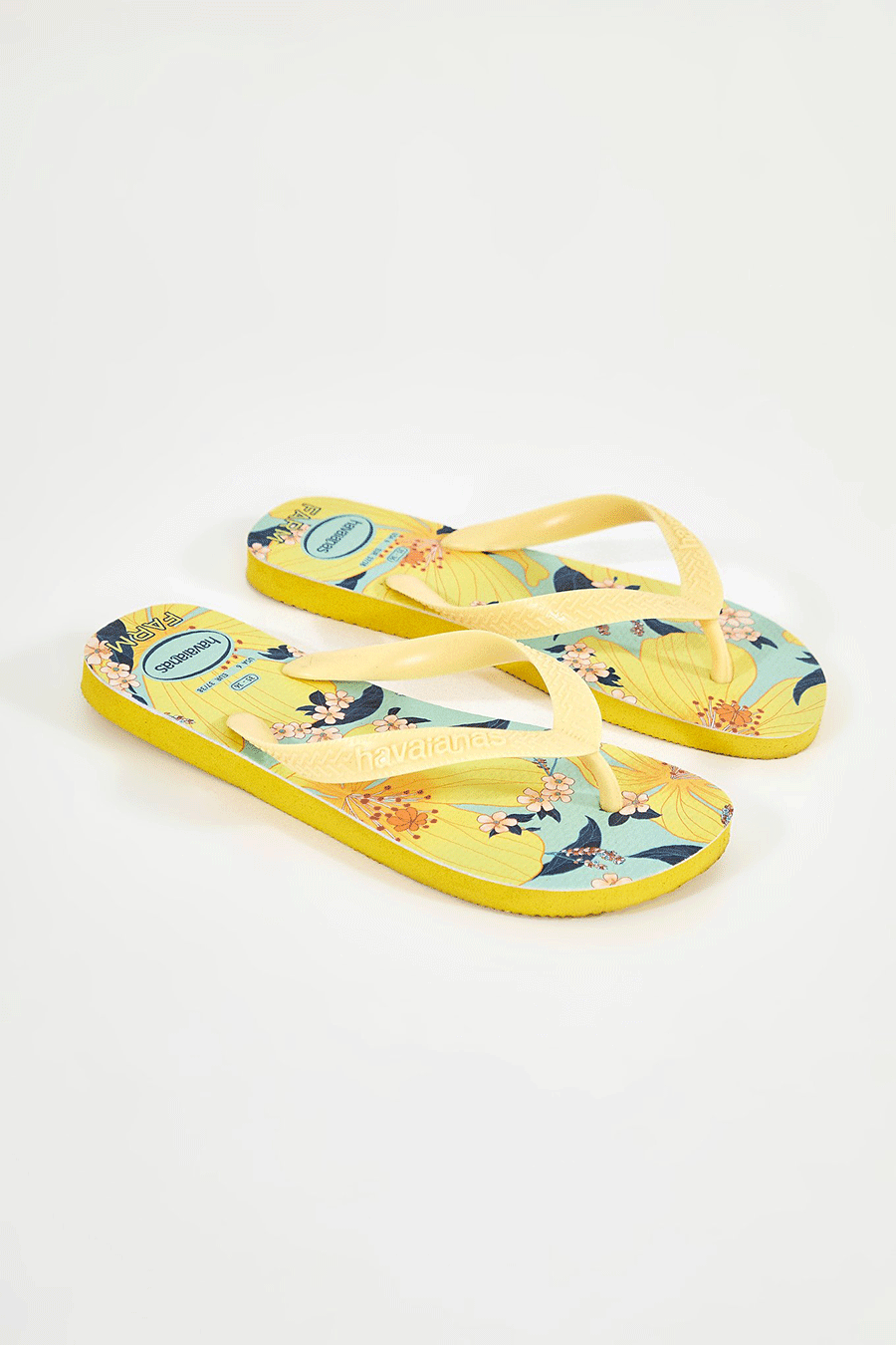 ピエトラビーチサンダル