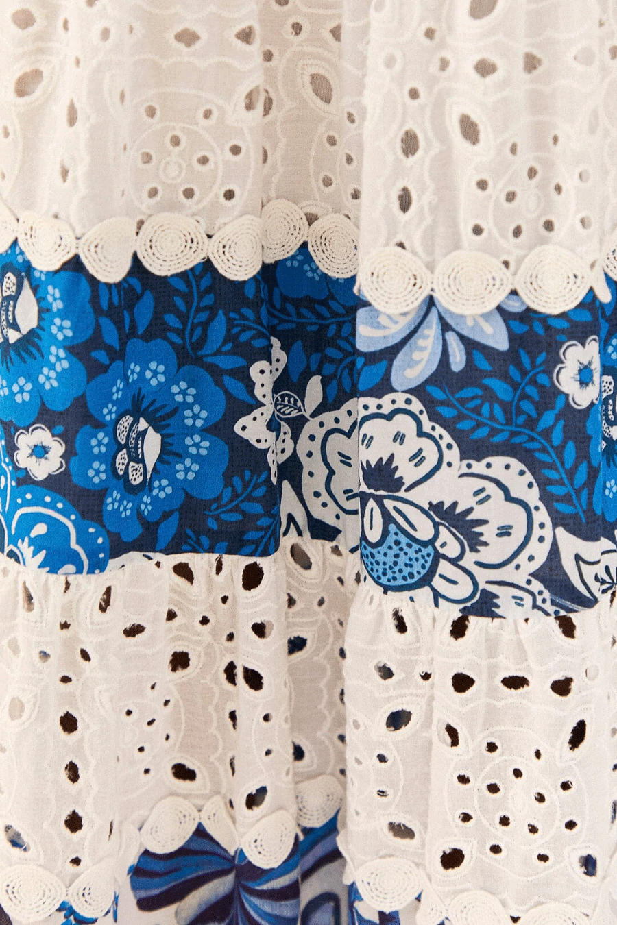 スイートリオレースドレス