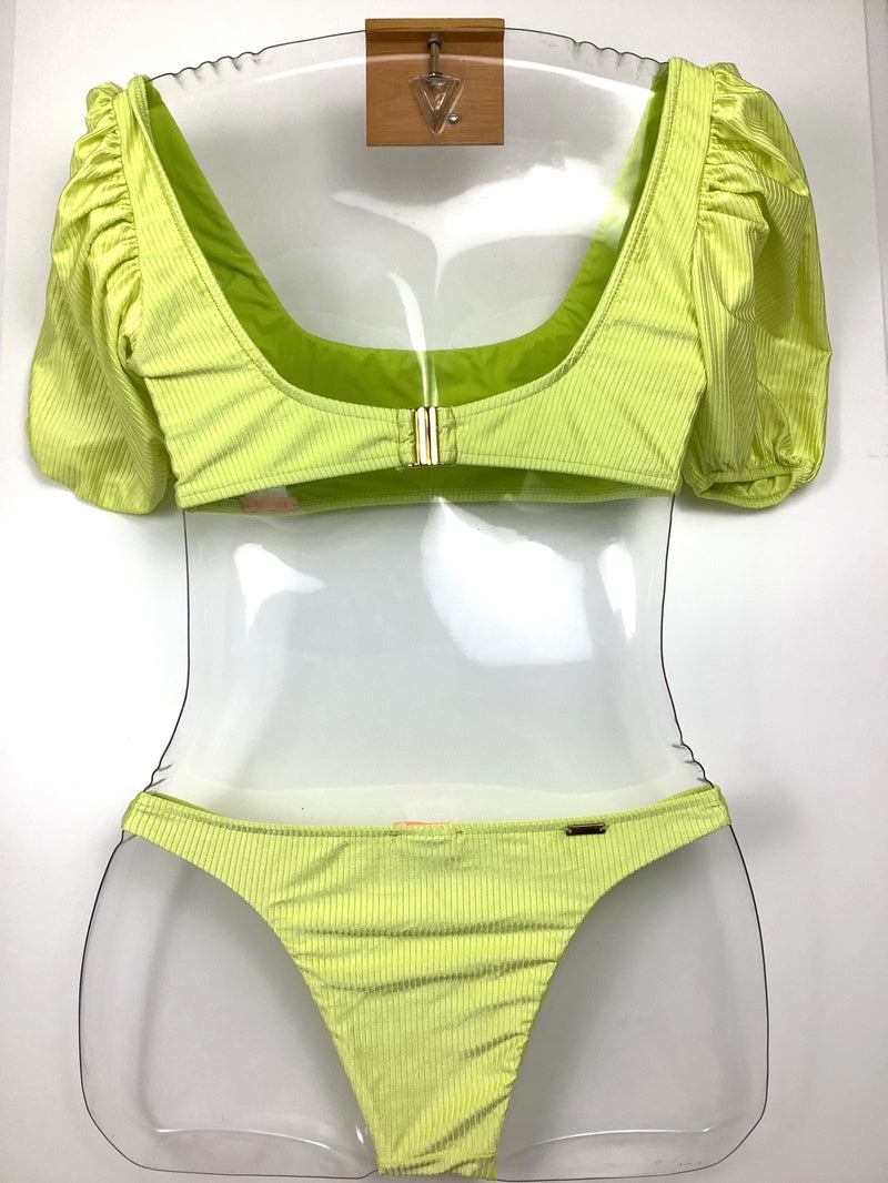 リソリブパフスリーブ