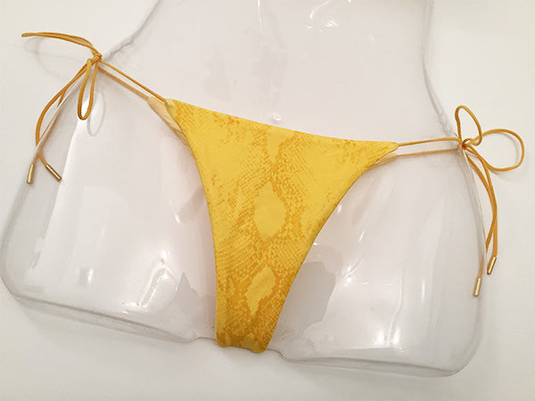 アンバートライアングル