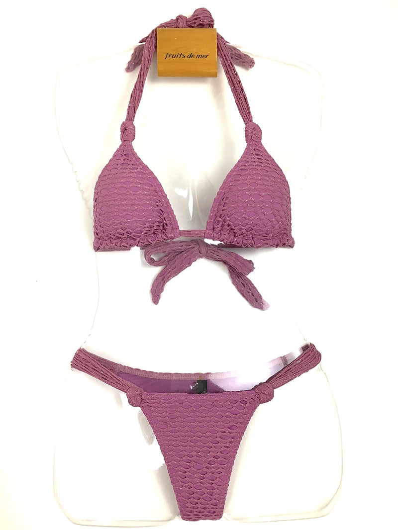 リソラメニットノット