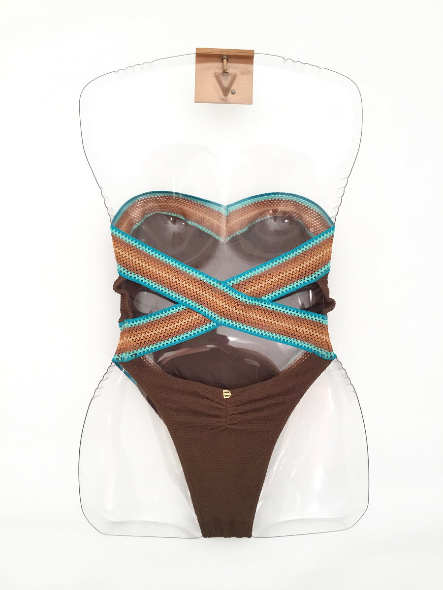 ココナッツウーマンベアマイオ