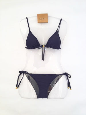 リソネイビーワッフルトライアングル