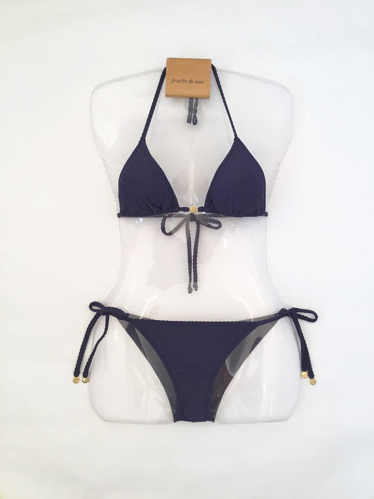 リソネイビーワッフルトライアングル