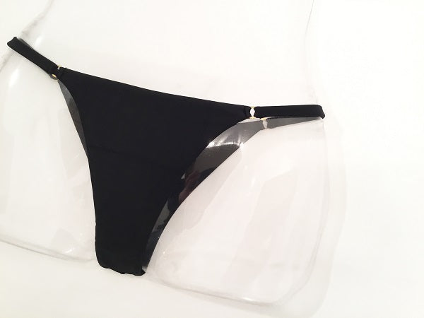 リソショルダーリボン