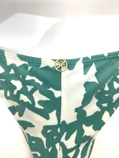 オセアニアアレクサIバック